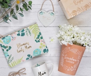 The Botanical Mum Range
